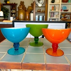 MCM plastic ice cream cups, set of 4,vintage, 2 orange, 1 blue, 1 green